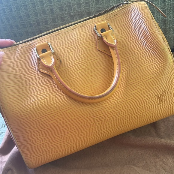Louis Vuitton Epi Speedy 25 - Picture 8 of 12